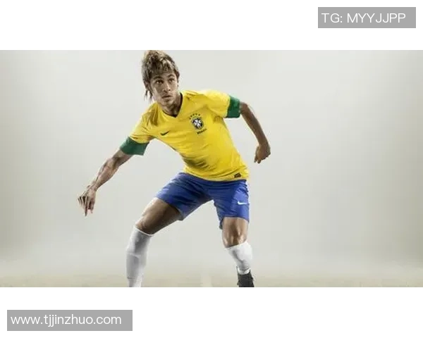 高清足球明星背心图片欣赏展现运动魅力与时尚风采